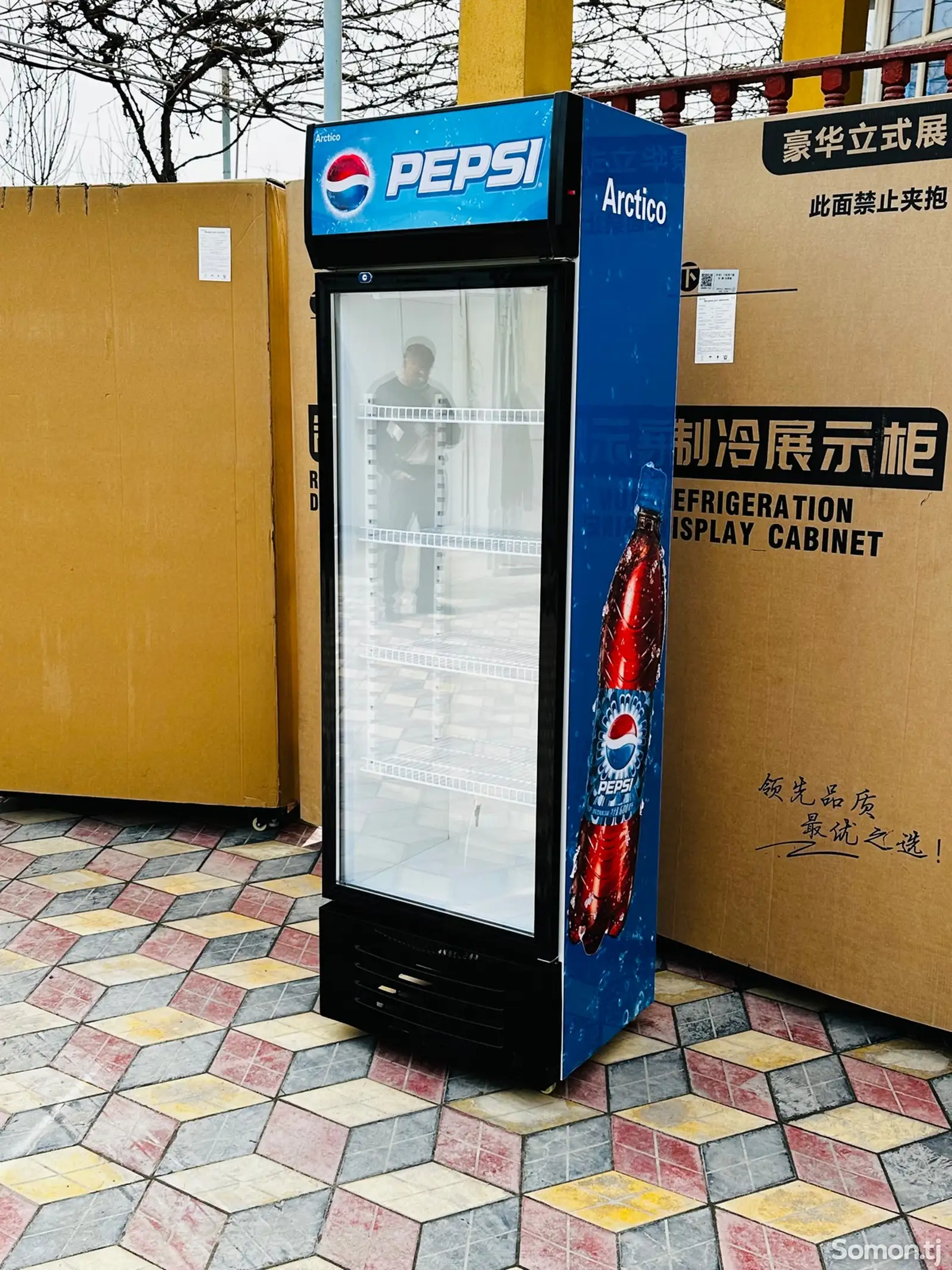 Витринный холодильник Pepsi-1