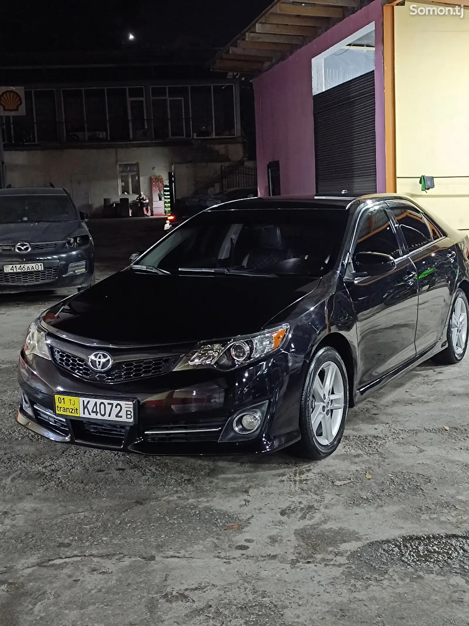 Toyota Camry, 2012-1