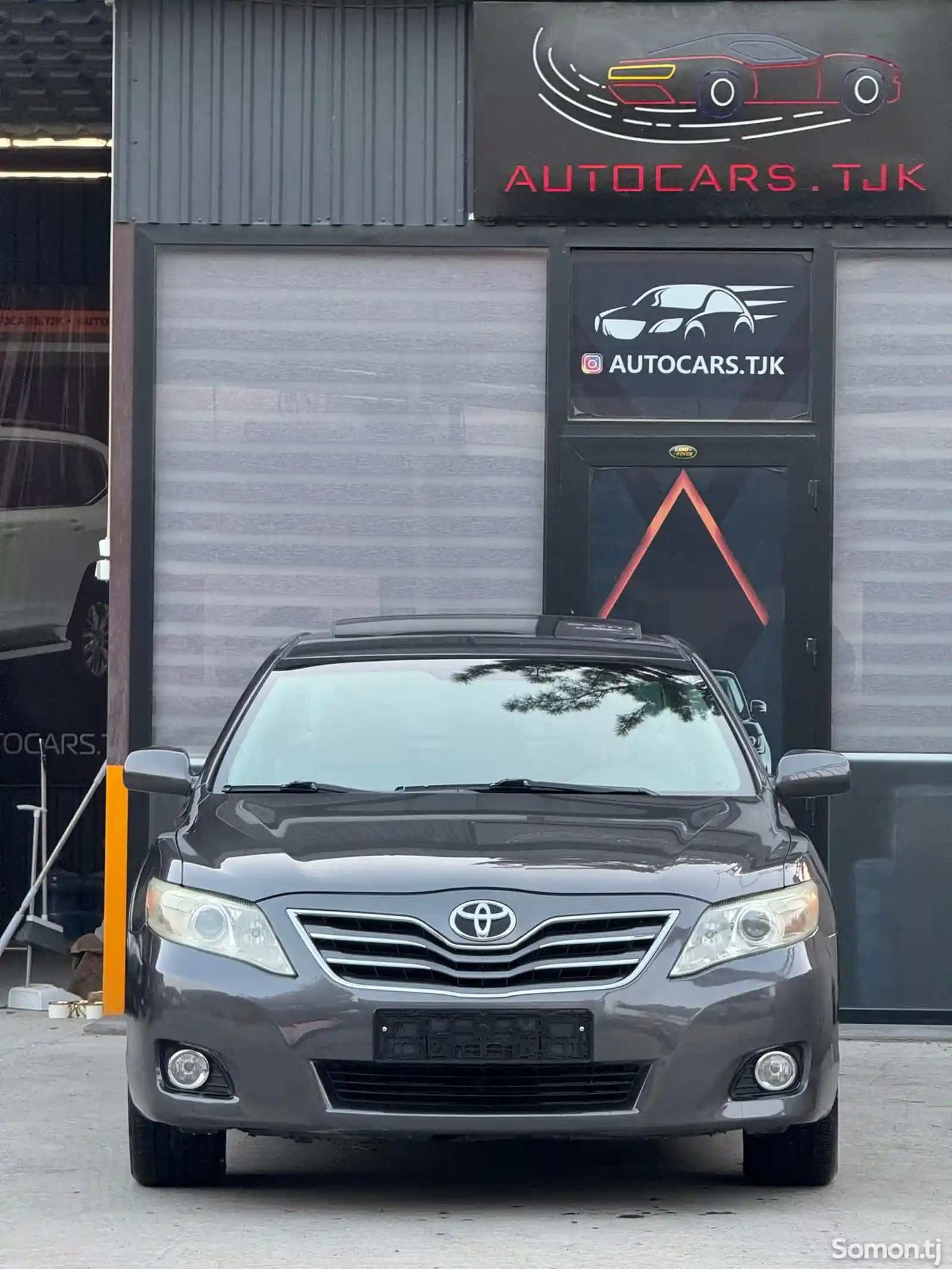 Toyota Camry, 2010-5