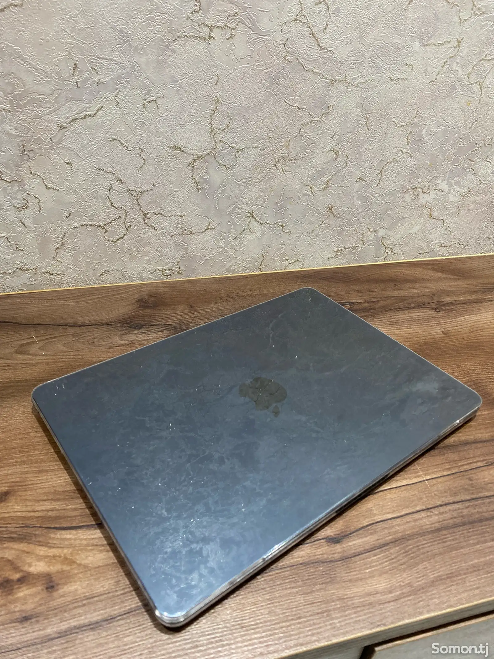 MacBook Air M2, 2022 г ,-1