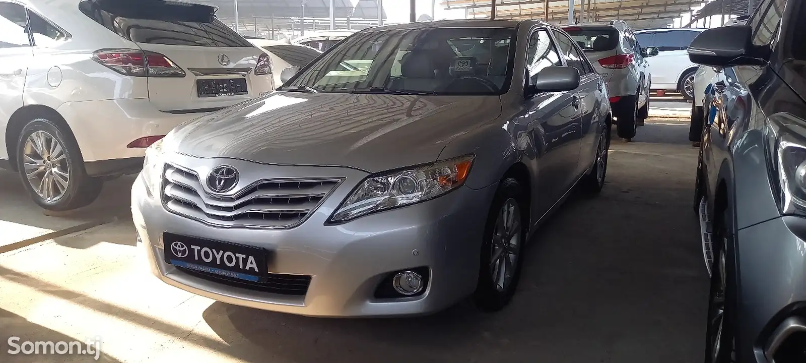 Toyota Camry, 2010-1