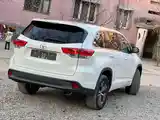 Toyota Highlander, 2017-8