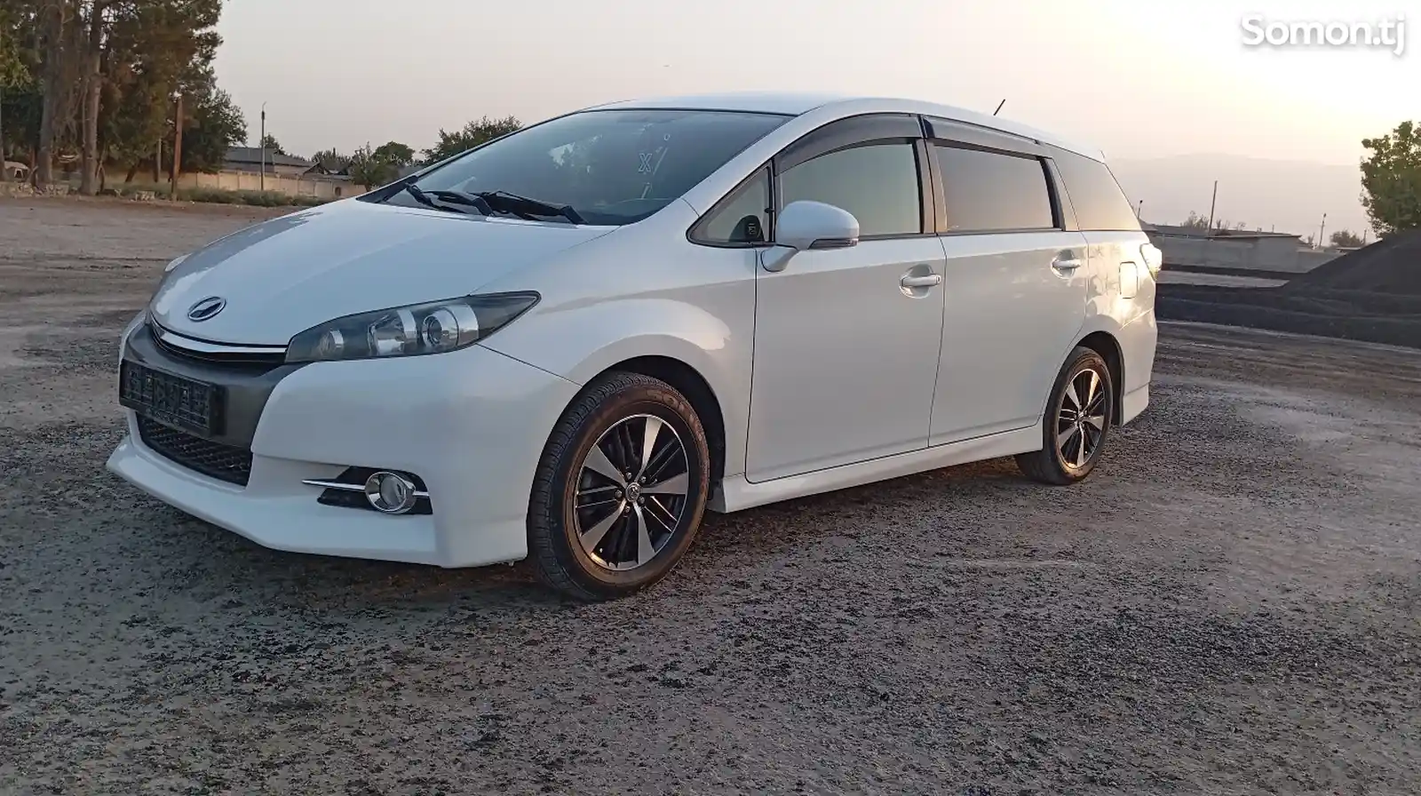 Toyota Wish, 2014-6