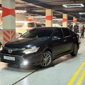 Toyota Camry, 2014