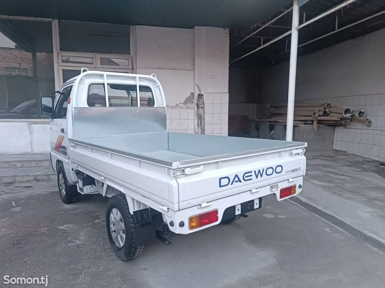 Бортовой Daewoo Labo, 2016-1