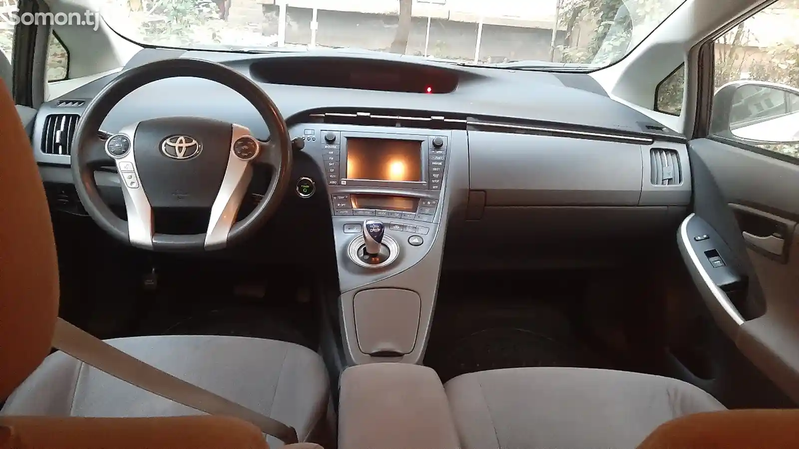 Toyota Prius, 2010-2