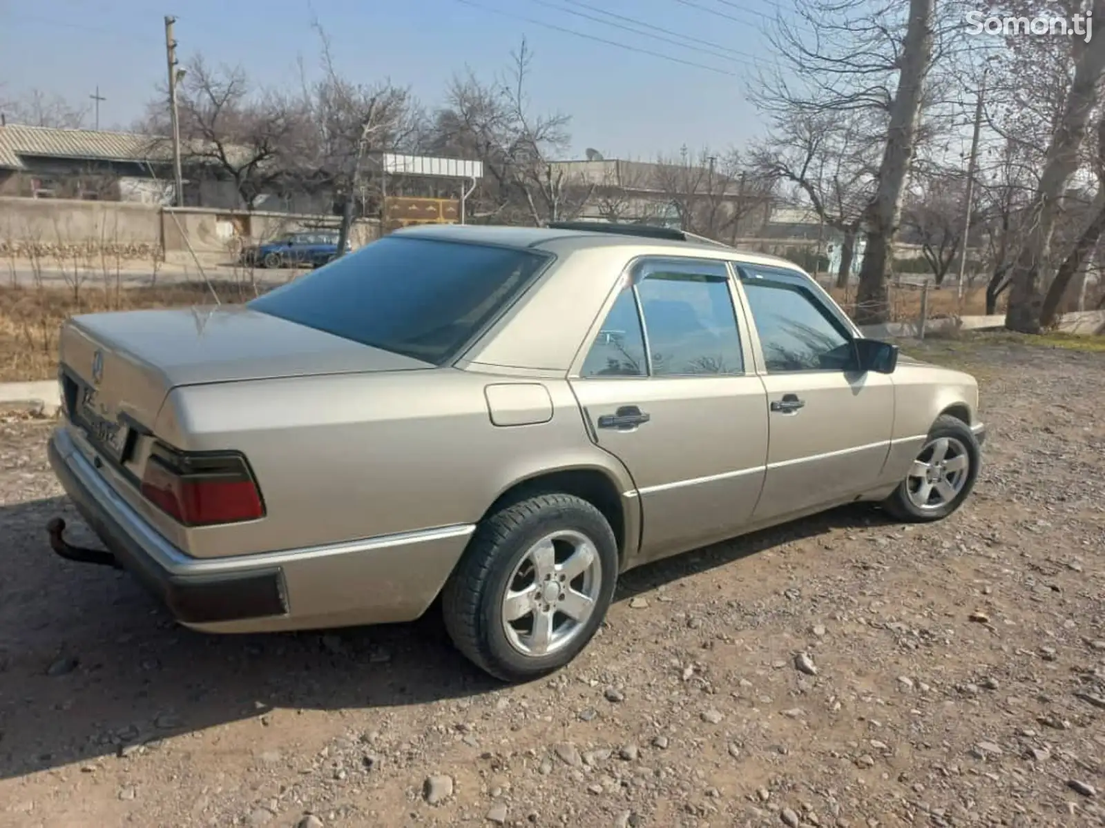 Mercedes-Benz W124, 1992-1