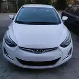 Hyundai Elantra, 2015-3