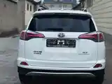 Toyota RAV 4, 2017-5