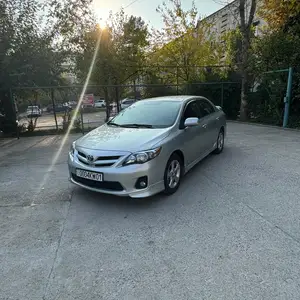 Toyota Corolla, 2012