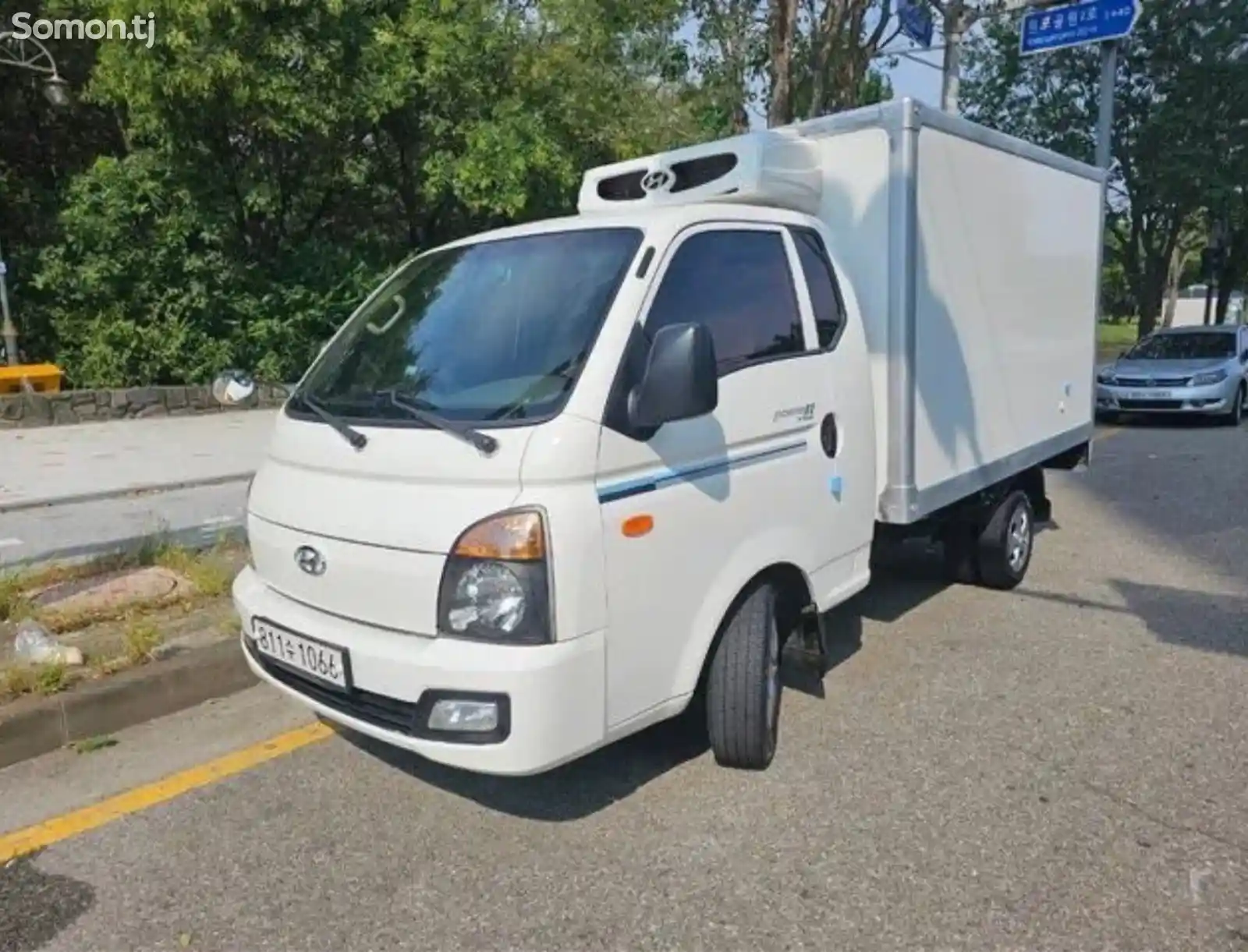 Бортовой автомобиль Hyundai Porter 2-1