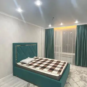 2-комн. квартира, 6 этаж, 70м², Цирк