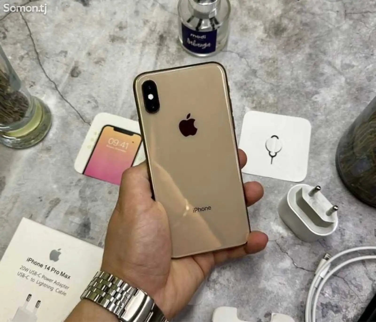 Apple iPhone Xs, 256 gb, Gold-1