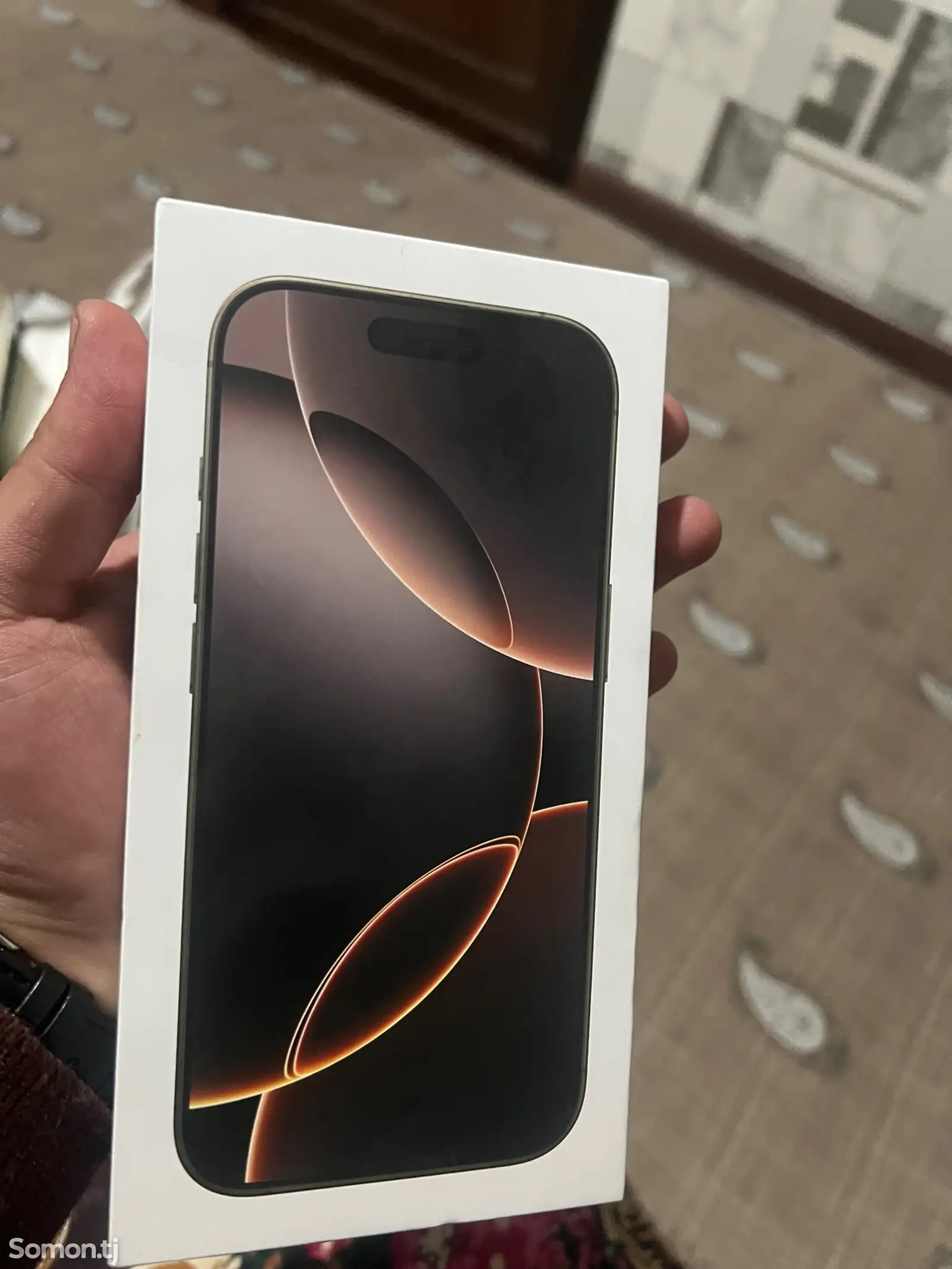 Apple iPhone 16 Pro, 256 gb, Desert Titanium-1