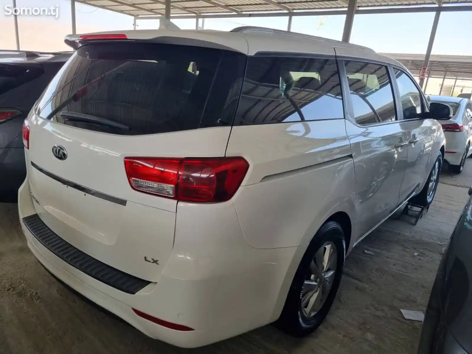 Kia Sedona, 2014-5