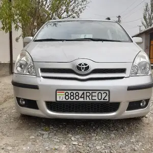 Toyota Corolla Verso, 2006