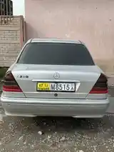 Mercedes-Benz C class, 2000-2