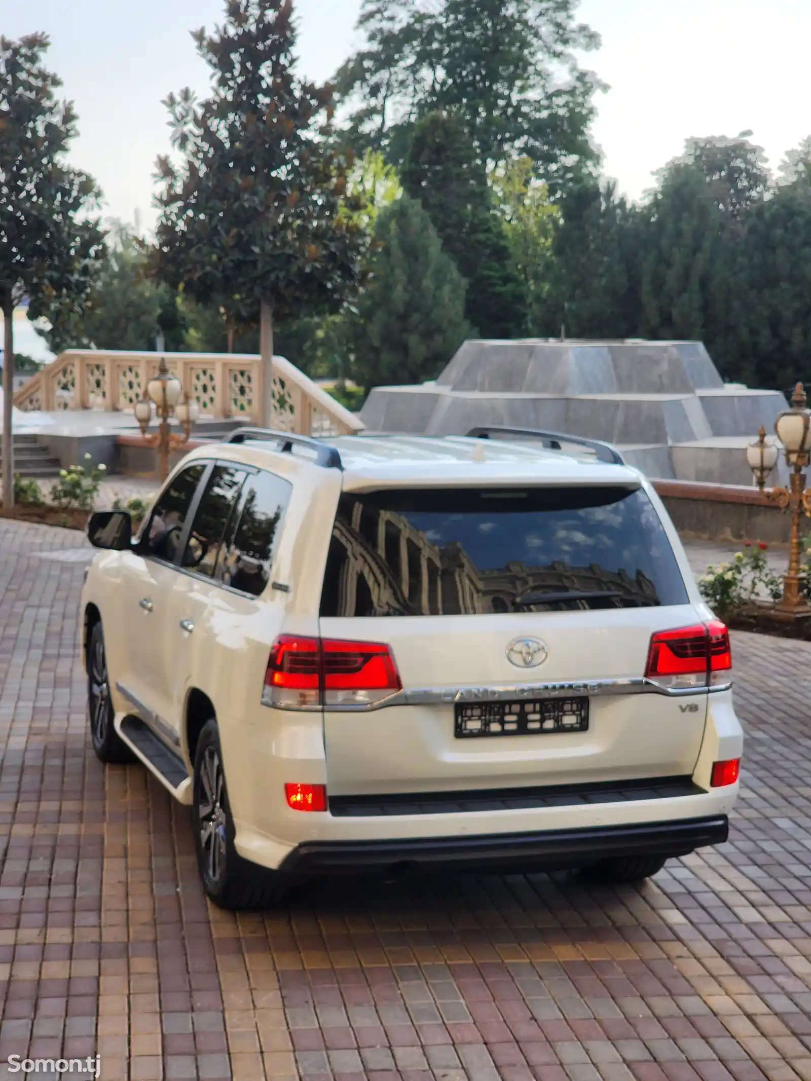 Toyota Land Cruiser, 2019-6