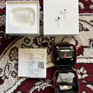 Наушники Apple AirPods Pro 2