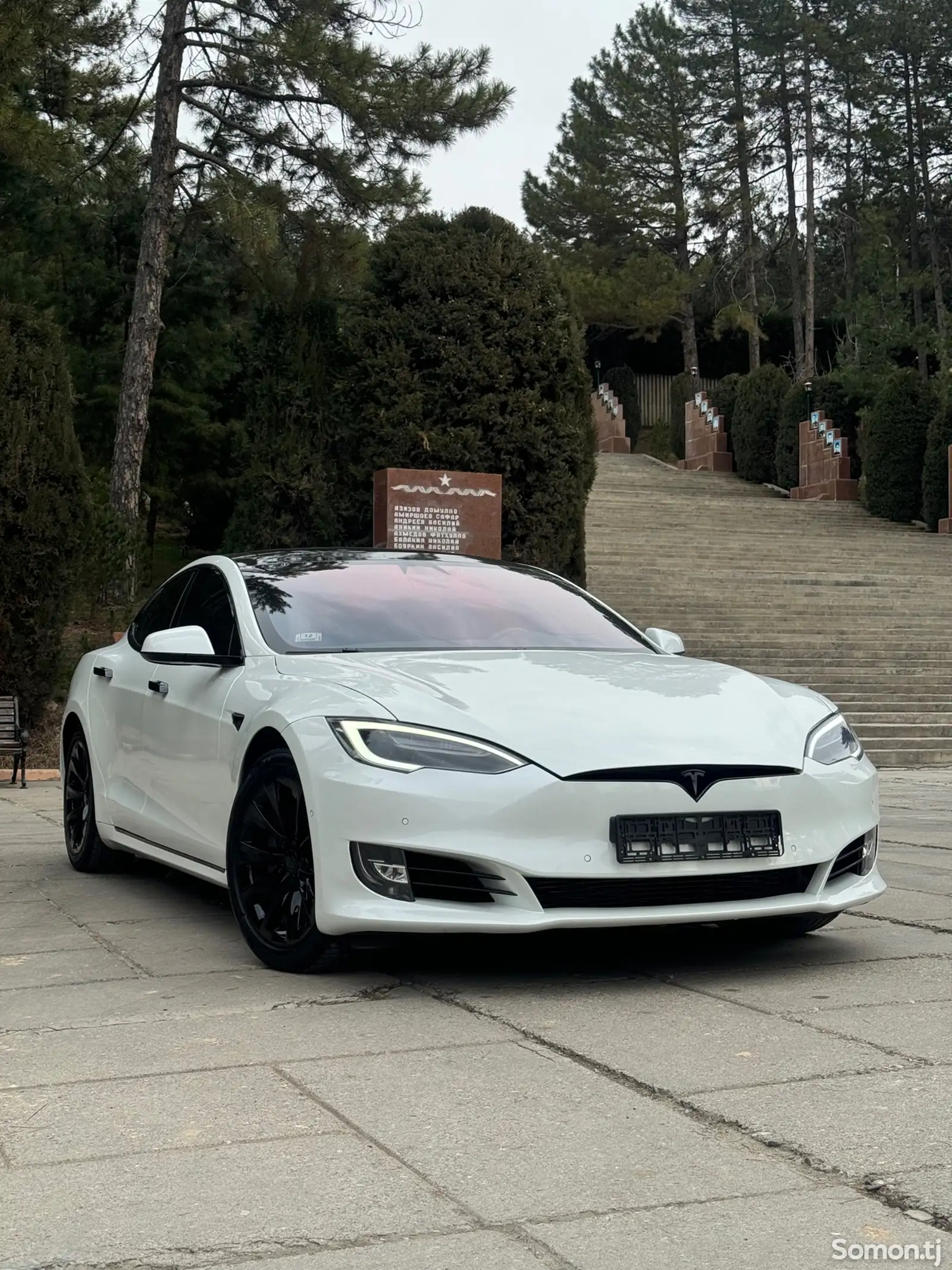 Tesla Model S, 2017-1