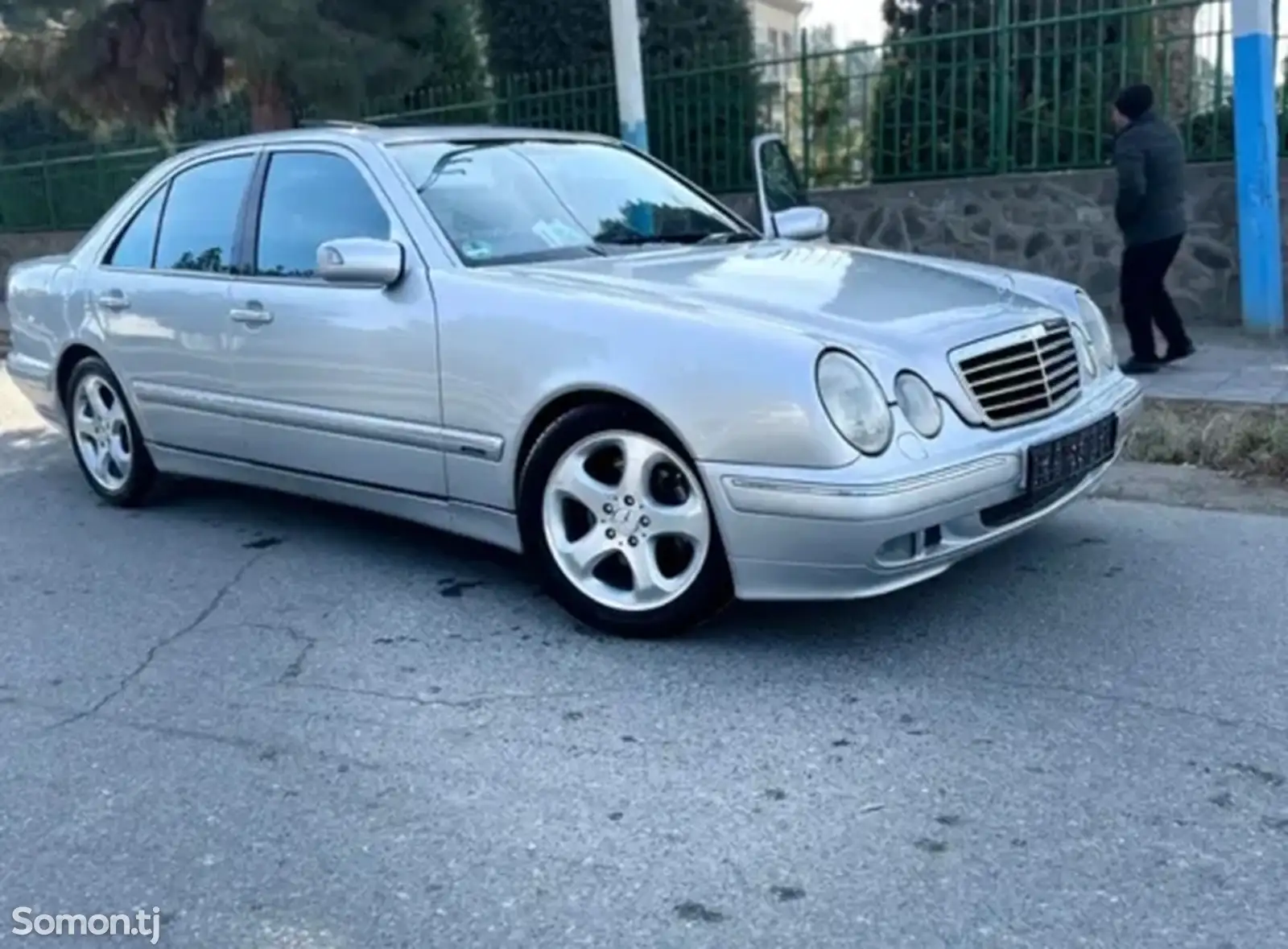 Mercedes-Benz E class, 2002-1