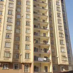 1-комн. квартира, 9 этаж, 43 м², 2 мкр