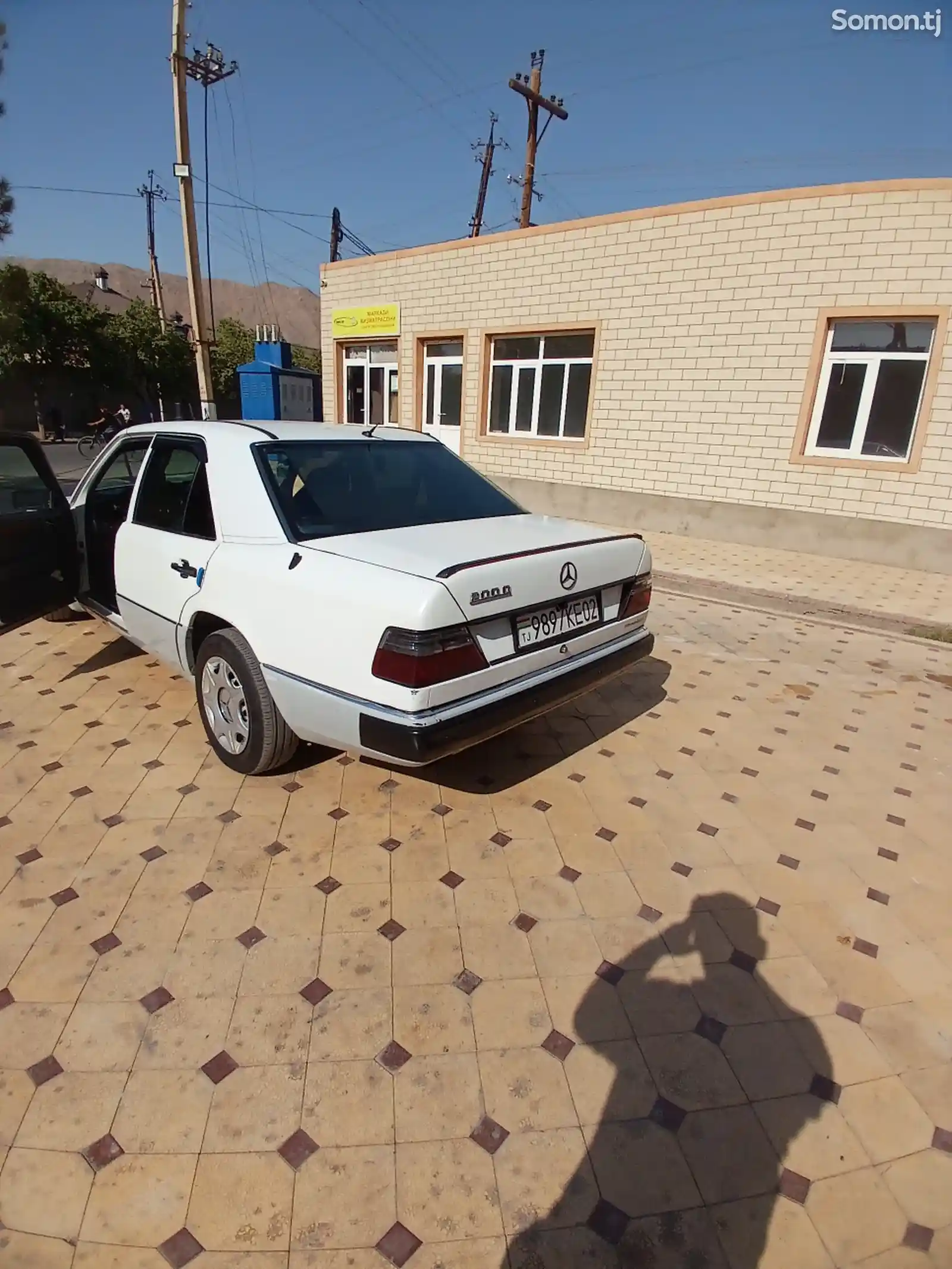 Mercedes-Benz E class, 1991-2