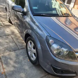 Opel Astra H, 2006