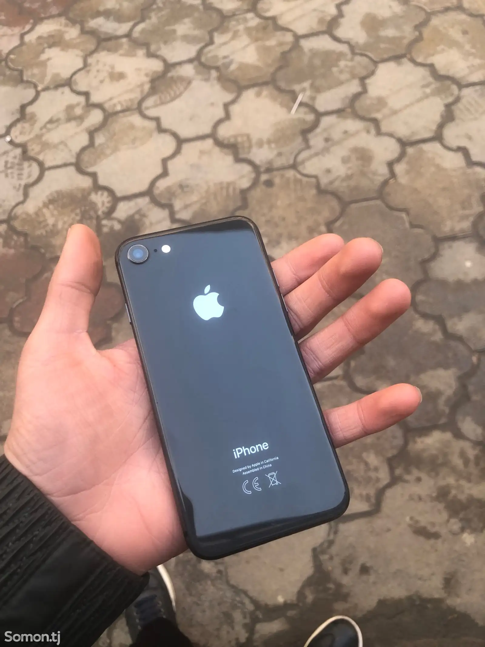 Apple iPhone 8, 64 gb, Space Grey-1