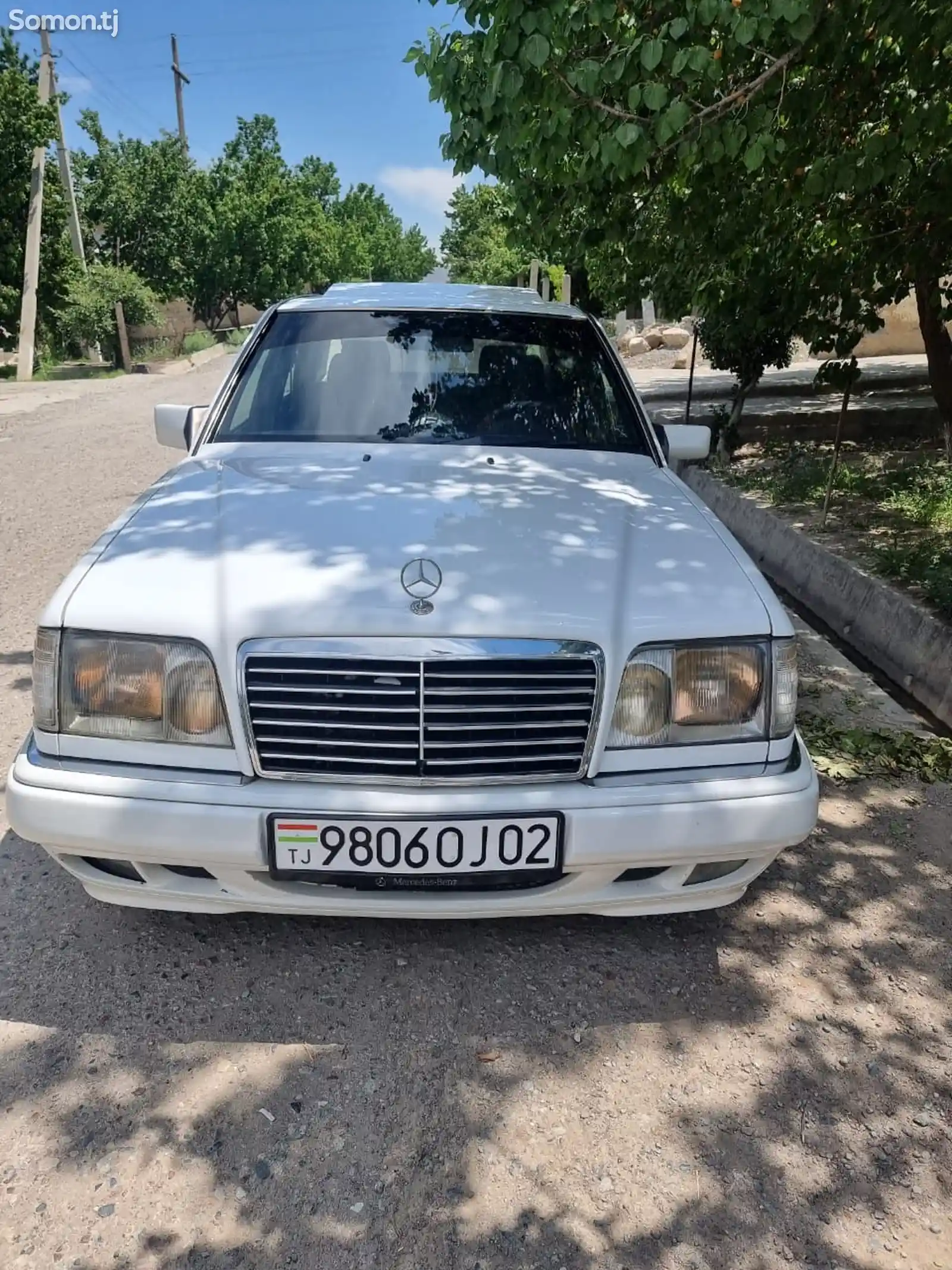 Mercedes-Benz E class, 1994-3