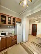 3-комн. квартира, 1 этаж, 81м², Славянский университет-8