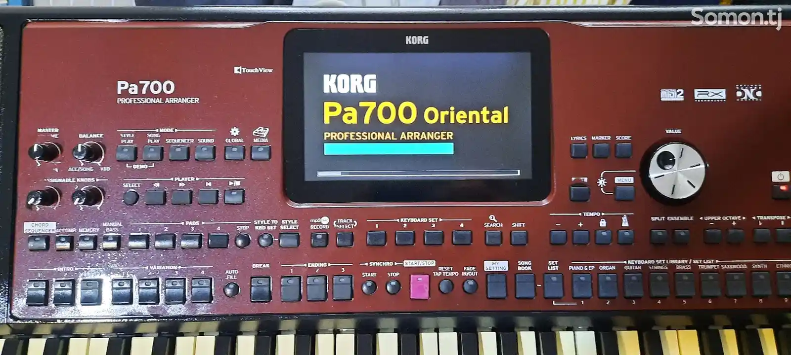 Синтезатор Korg Pa 700 Oriental-1