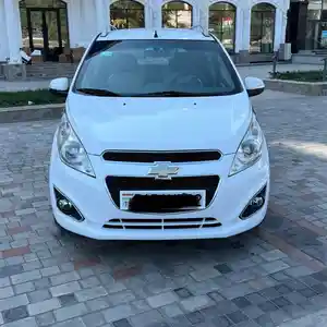 Chevrolet Spark, 2011