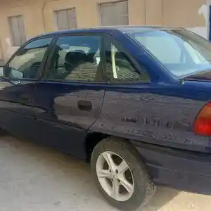 Opel Astra F, 1995