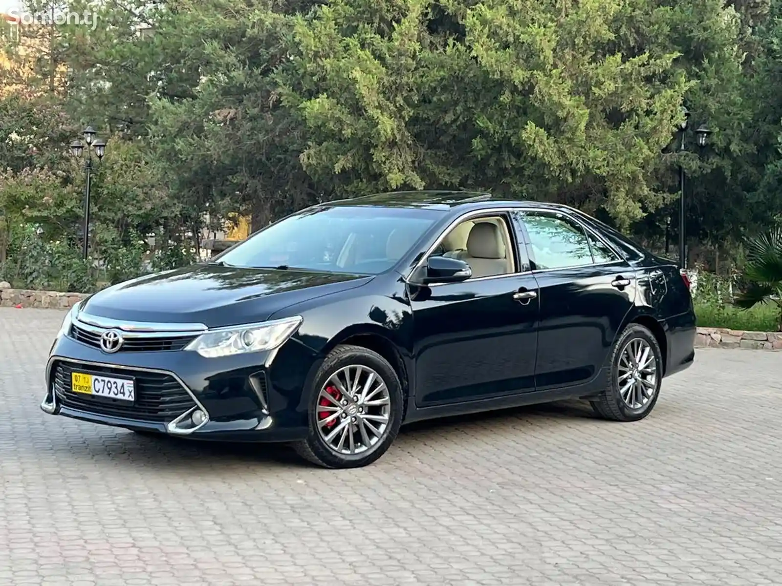 Toyota Camry, 2017-2