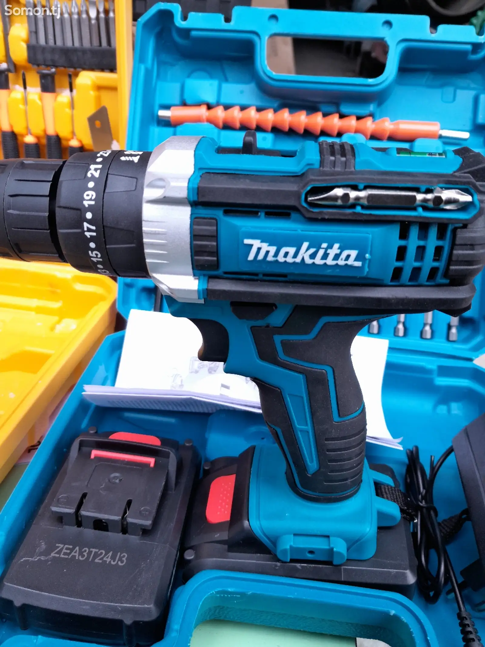 Шуруповёрт Makita-1