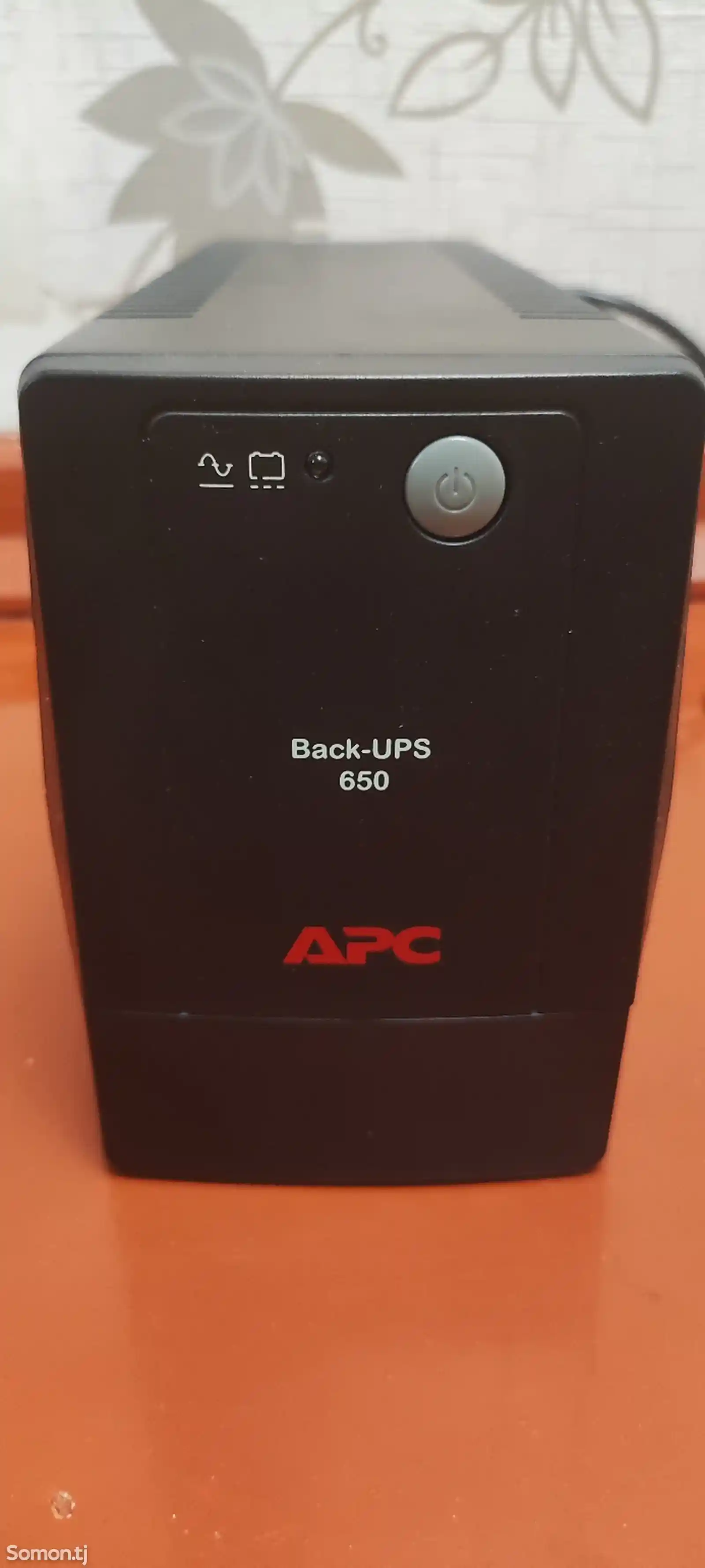 УПС APV BACK-UPS 650-1