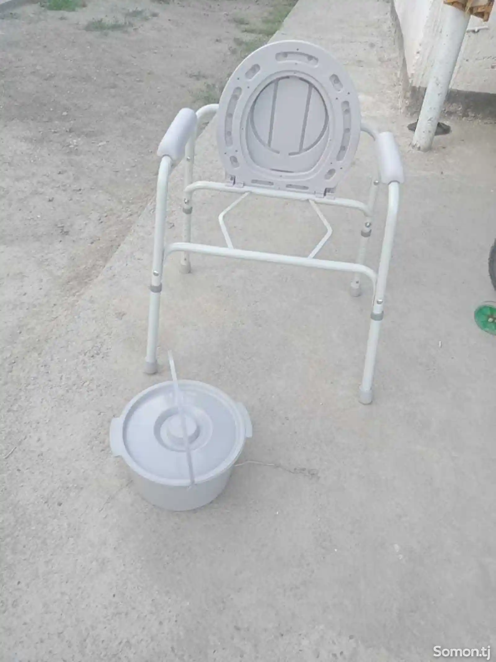 Санитарный стул-6