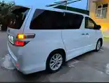 Toyota Vellfire, 2014-2