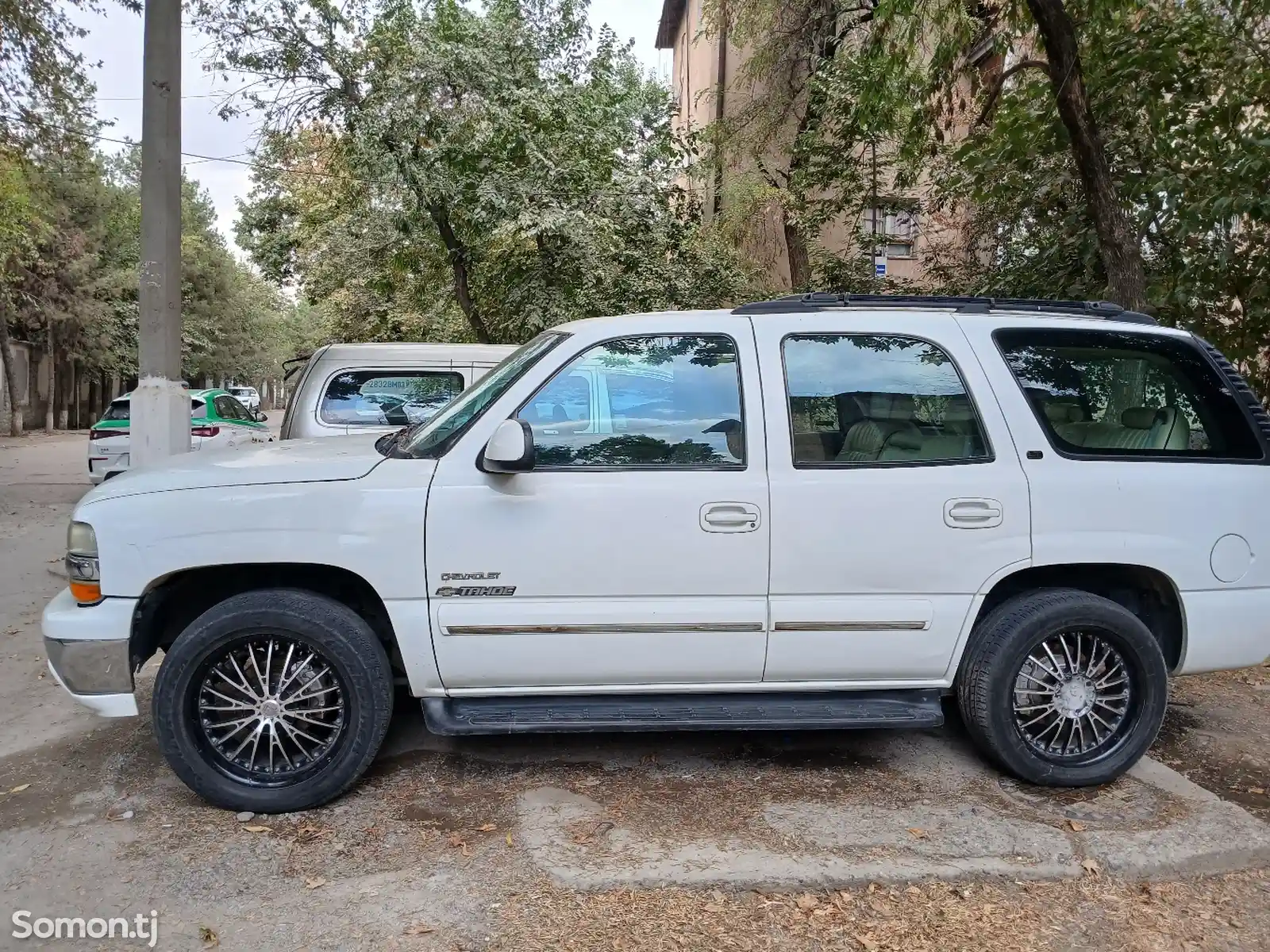 Chevrolet Tahoe, 2004-8