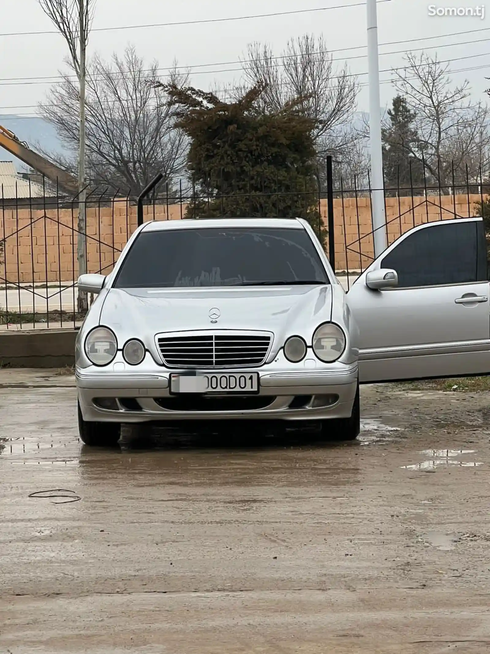 Mercedes-Benz E class, 2001-3