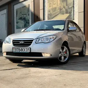 Hyundai Avante, 2009