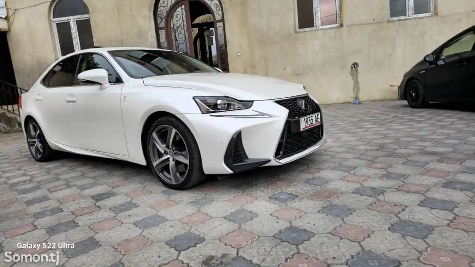 Lexus IS series, 2017-4