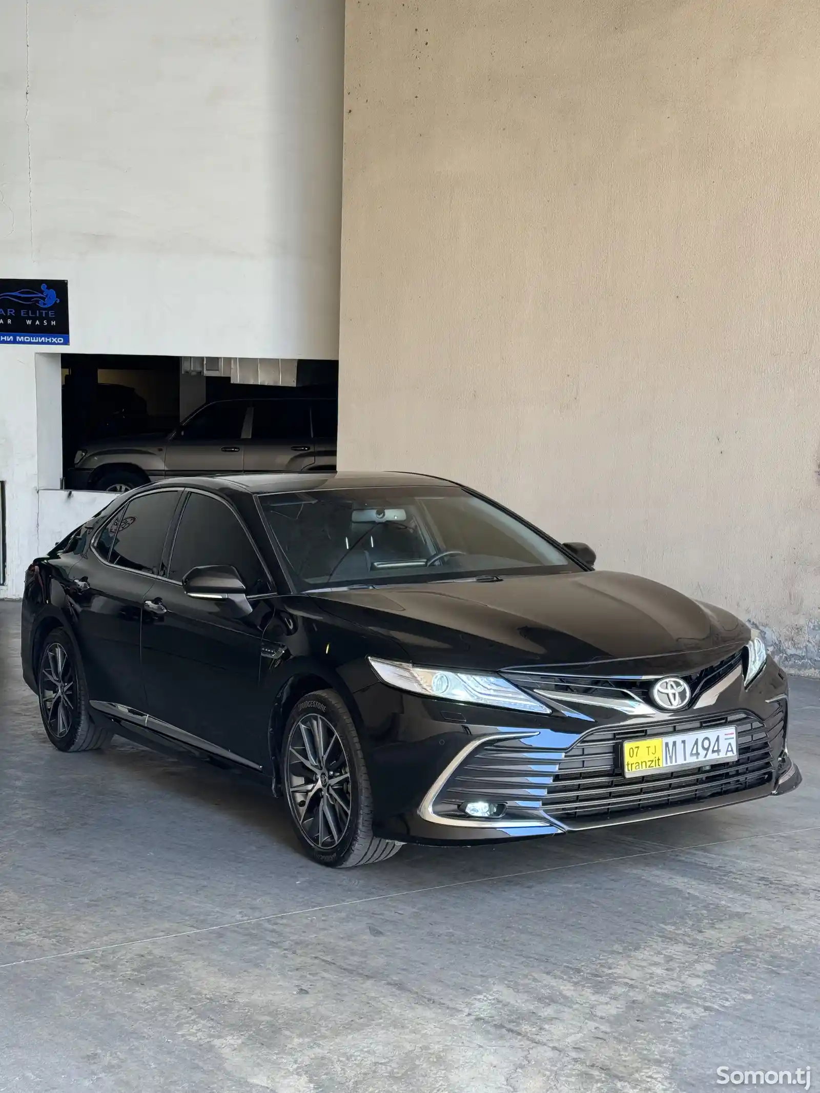 Toyota Camry, 2023-1