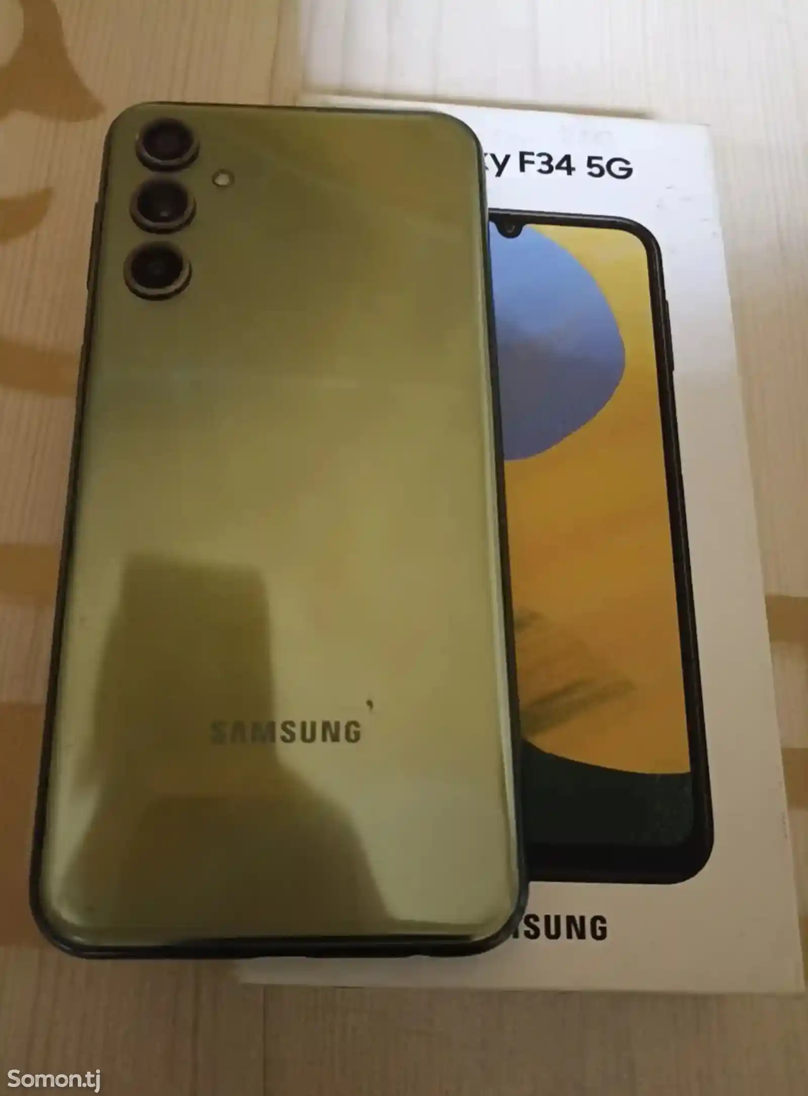 Samsung Galaxy F34-2