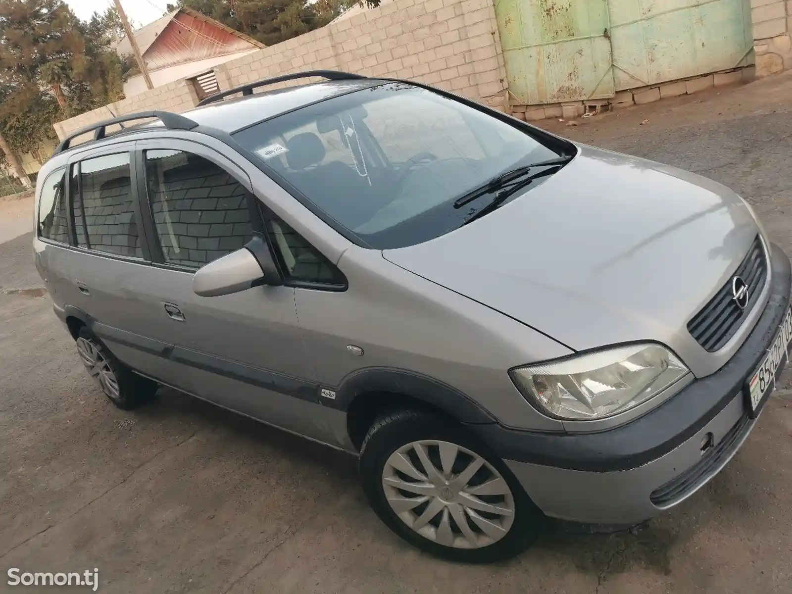 Opel Zafira, 2000-2