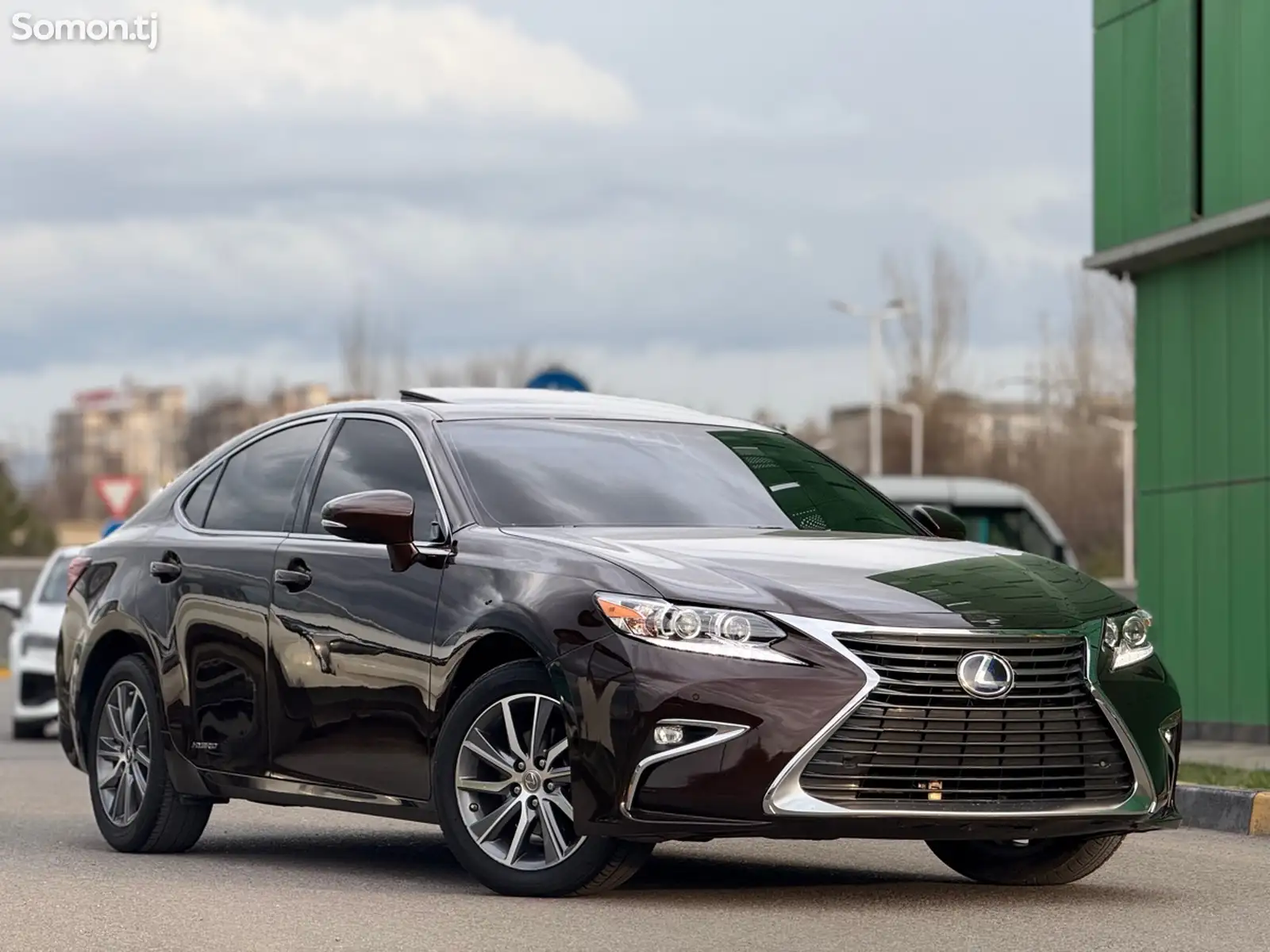 Lexus ES series, 2016-1