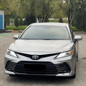 Toyota Camry, 2019