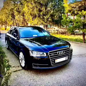 Audi A8, 2016