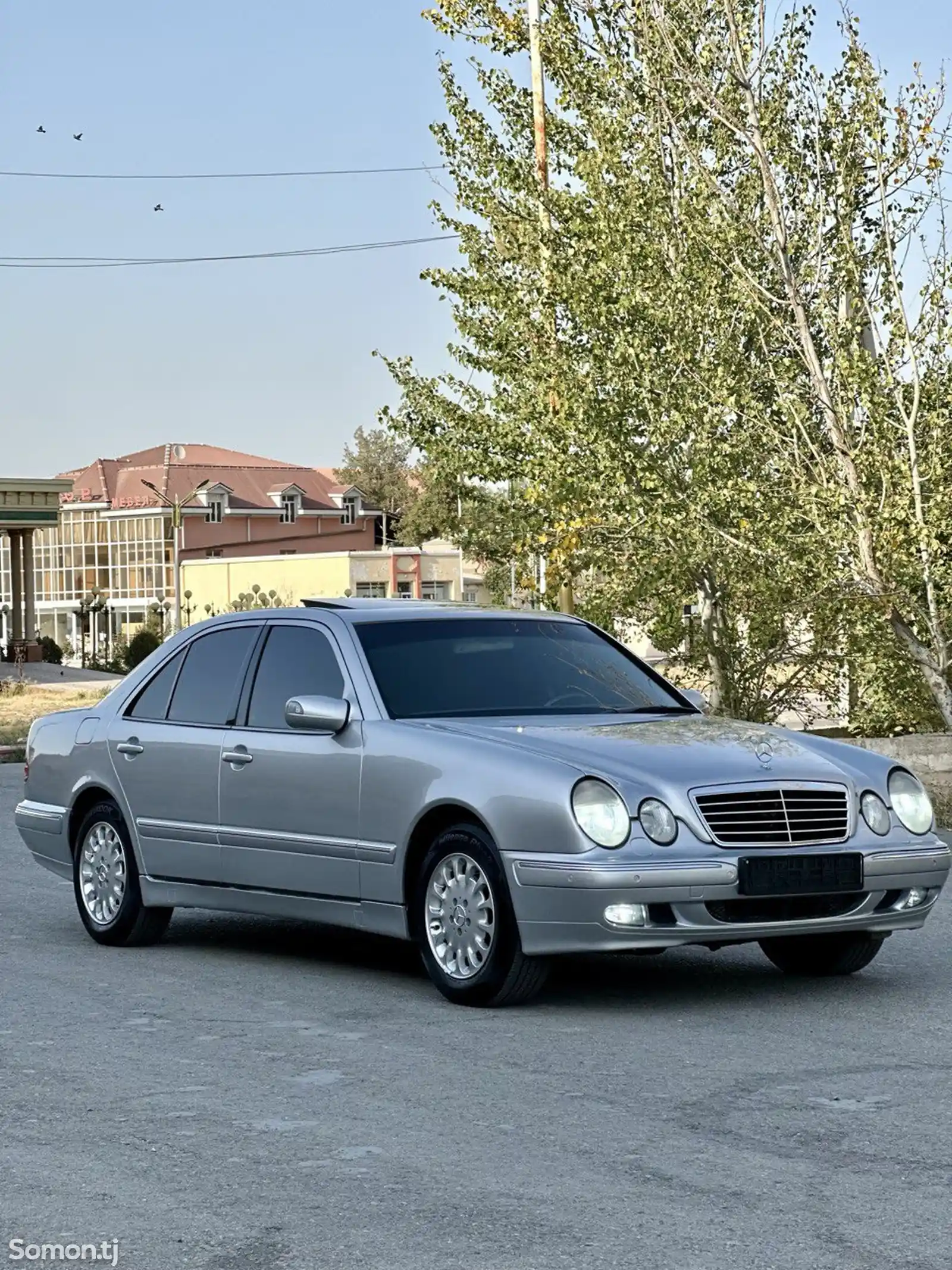 Mercedes-Benz E class, 2000-4